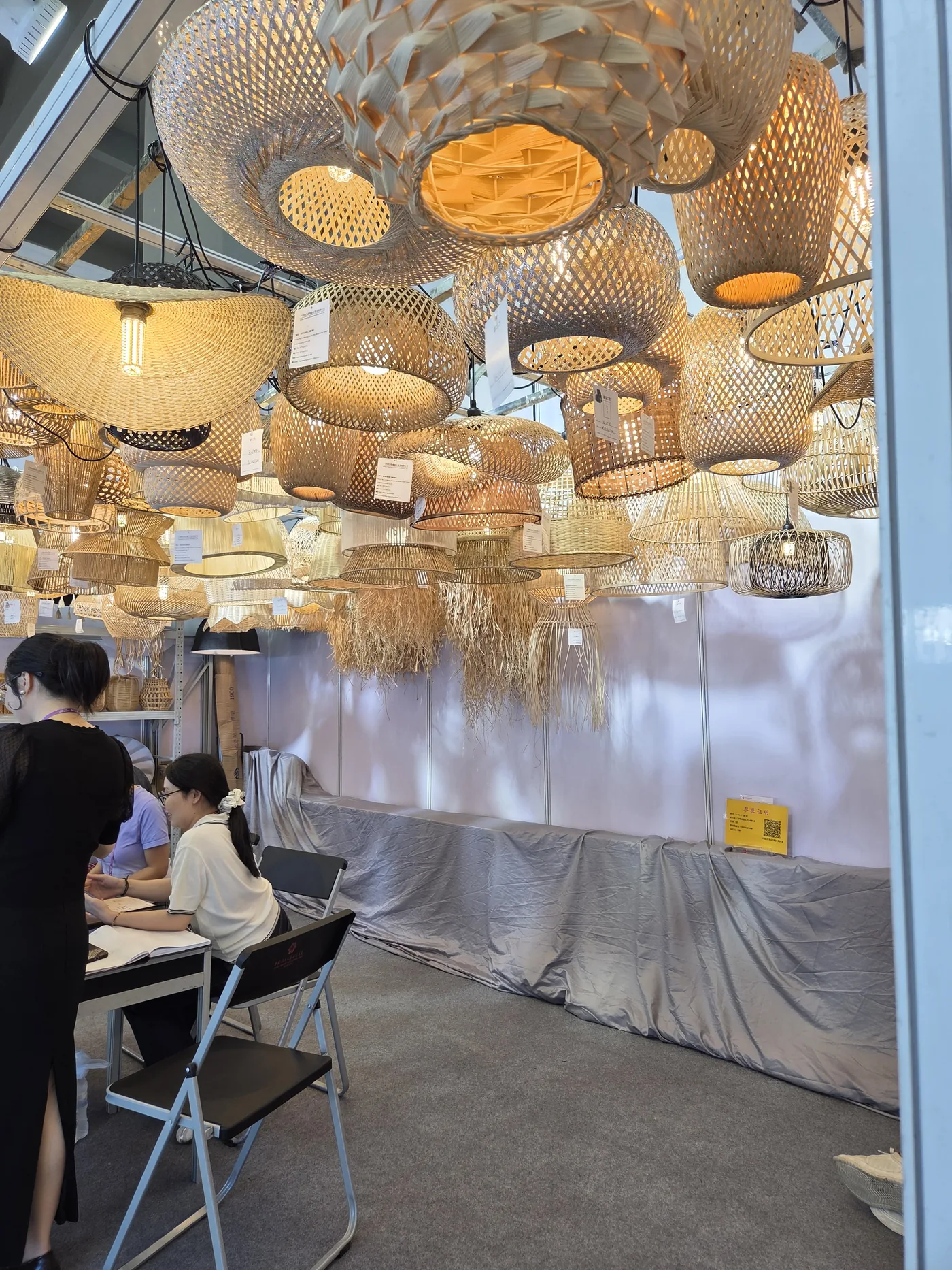 Luminárias de bambu e rattan — decoração sustentável Fase 2
